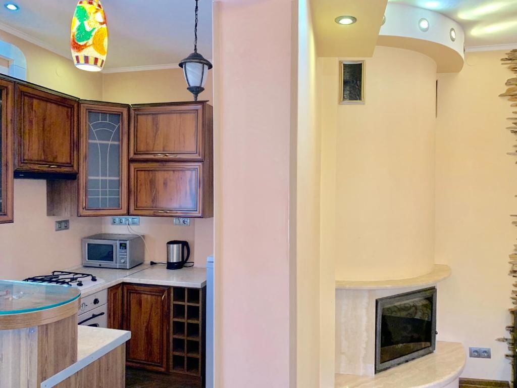 Апартаменты Економ Апартаменти в історичному дворику в старому центрі Львова Львов-16