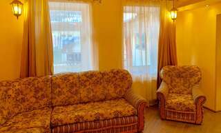 Апартаменты Економ Апартаменти в історичному дворику в старому центрі Львова Львов Апартаменты-2